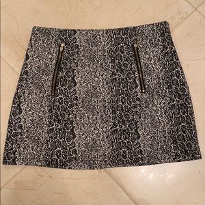 animal print skirt